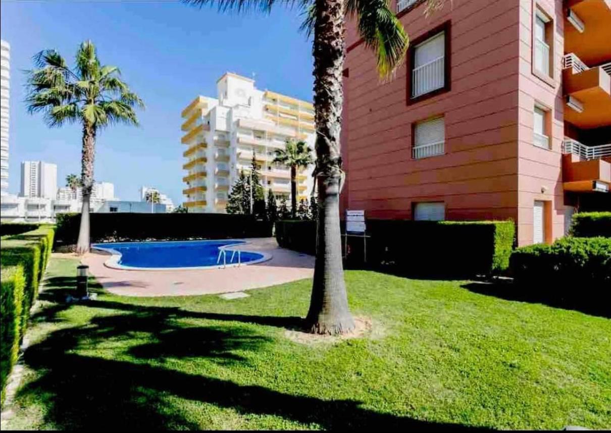 Beach & Sea Apt, Fast Wifi, Airco, Private Parking And Pool ポルティマン エクステリア 写真