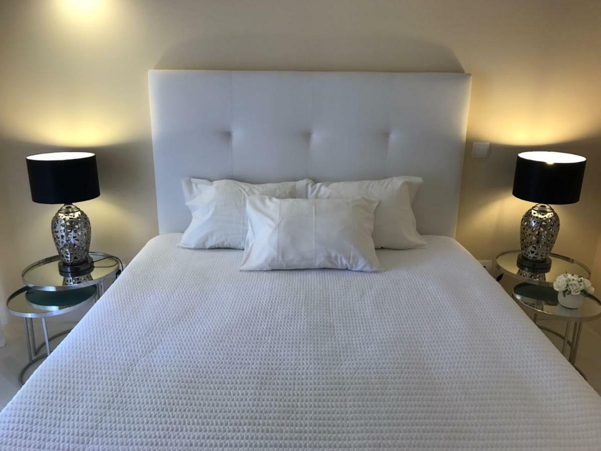 Beach & Sea Apt, Fast Wifi, Airco, Private Parking And Pool ポルティマン エクステリア 写真