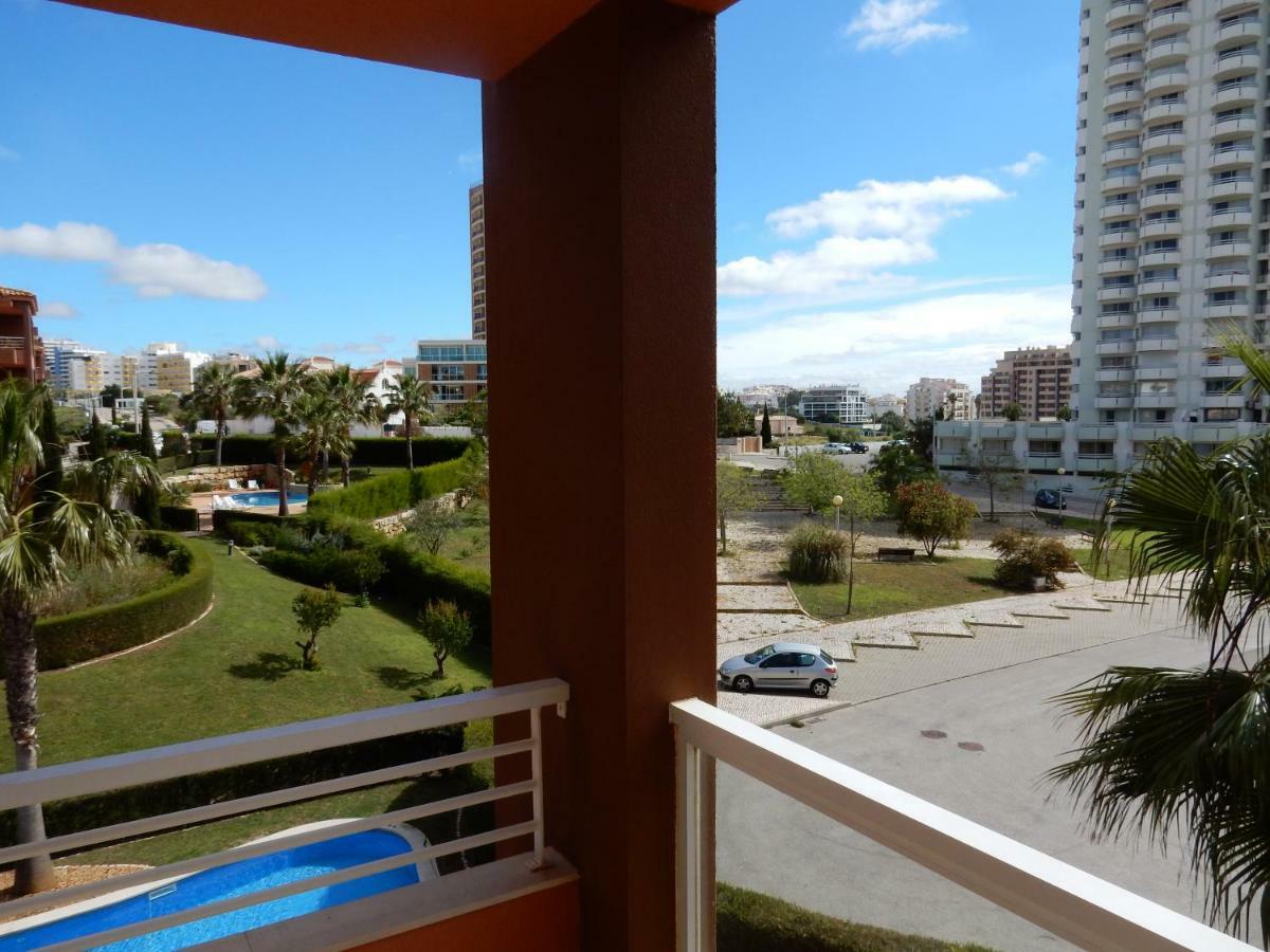 Beach & Sea Apt, Fast Wifi, Airco, Private Parking And Pool ポルティマン エクステリア 写真